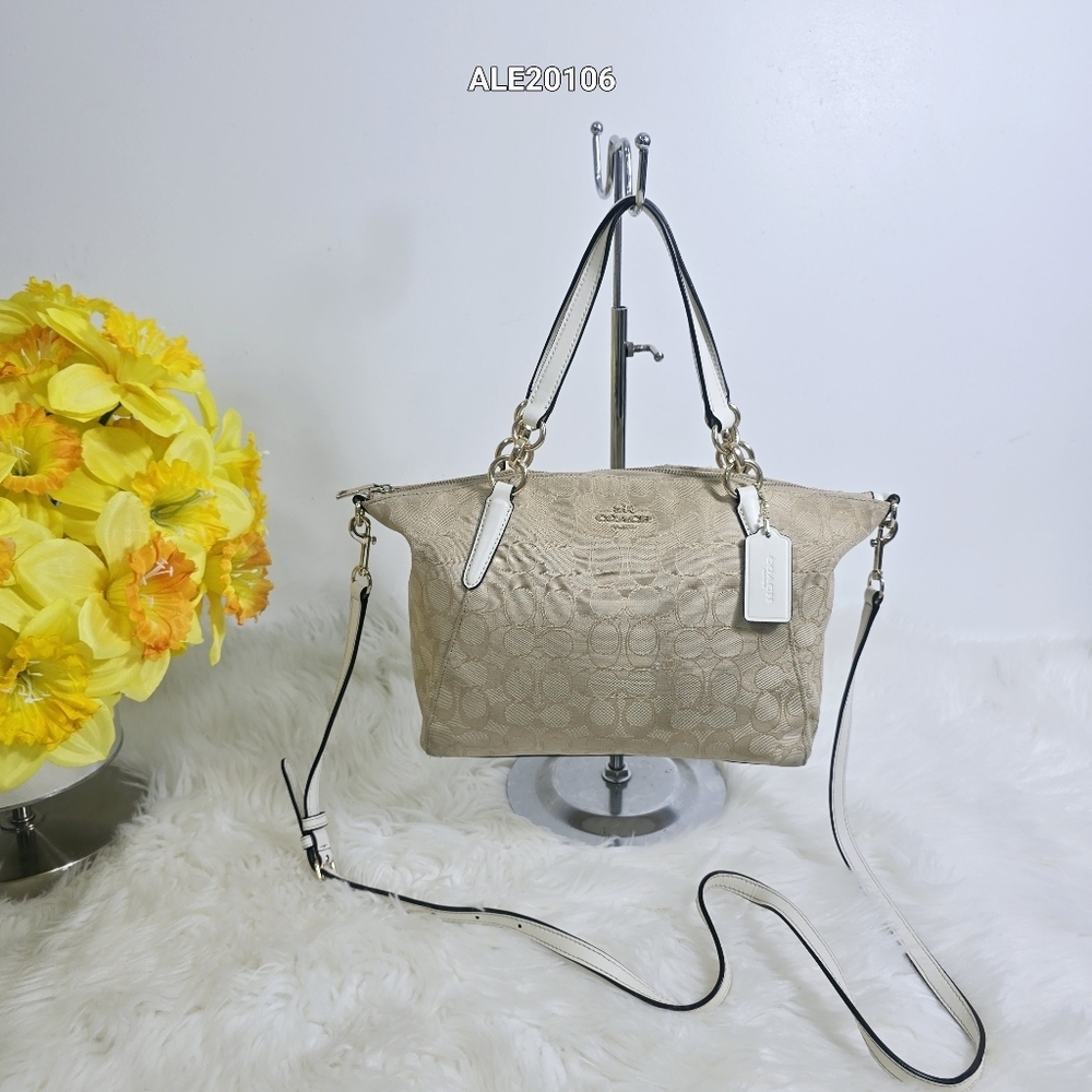Coach Tan Crossbody Bag Versatile Design - Picture 14 of 14